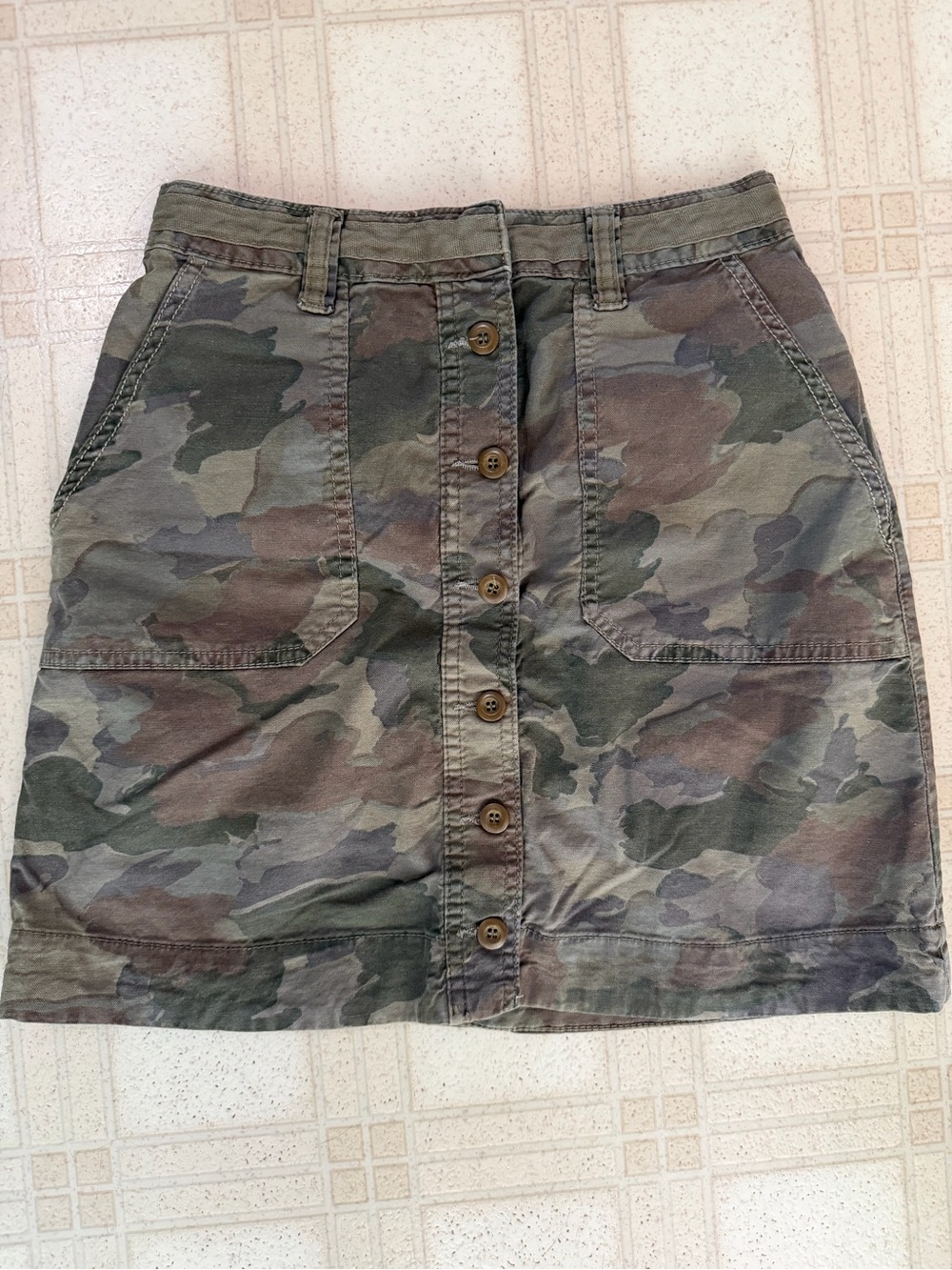 Anthropologie Camo Button-Front Mini Skirt 6 S Small - Picture 2 of 5